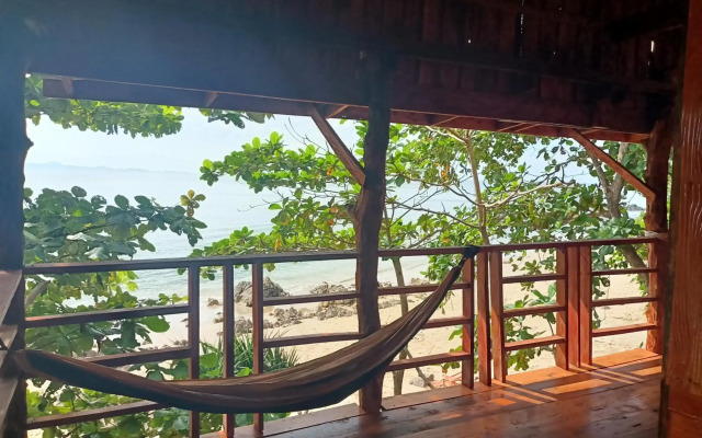 Jungle Hill Beach Bungalow