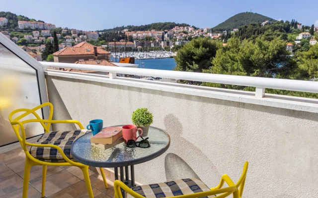 Hostel Petra Marina