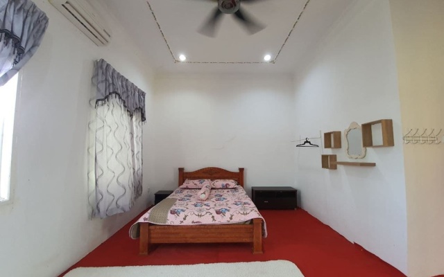 Hotel O Z Dirgahayu 313 – Guest Rooms – Kota Bharu