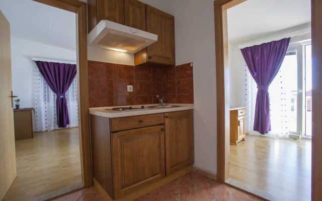 Apartment Almera N9