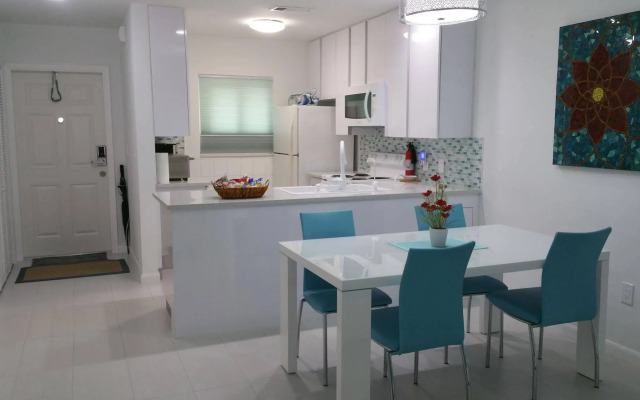 Downtown Hollywood Boutique Hotel
