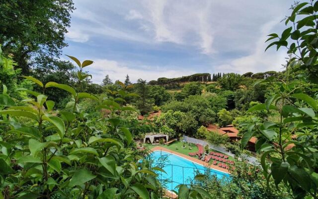 Chalet Near Rome, in a Park With Shared Swimming Pool
