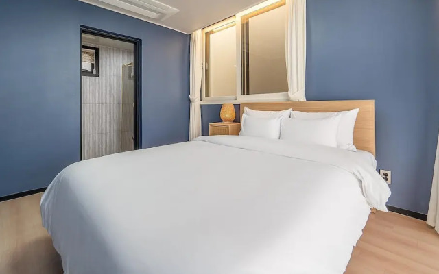 Yeosu Liposo Poolvilla