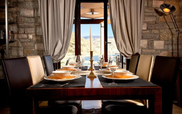 Parathalasso Villas