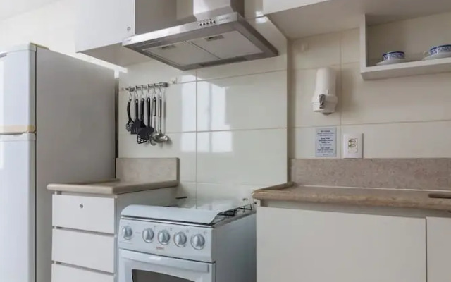 Conforto a 4min da Praia do Leblon-AP801