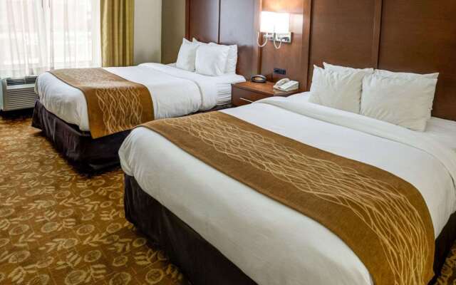 Comfort Suites Kansas City - Liberty