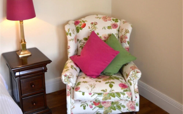 Delphi Lodge Hotel