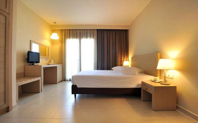 Hotel Porto Plaza Beach Resort