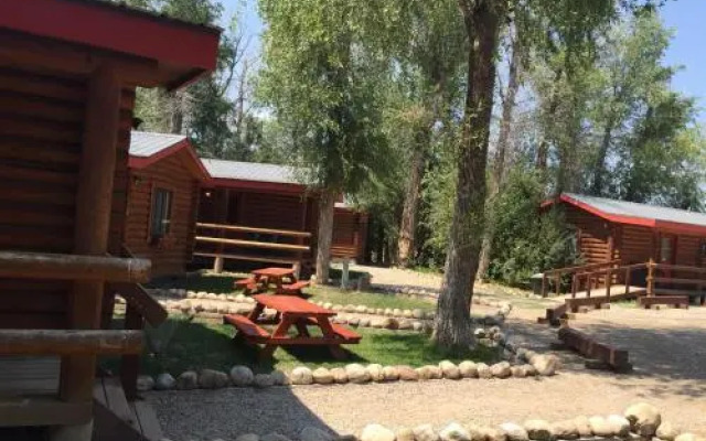 Teton Valley Cabins