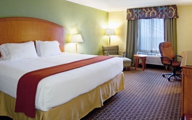 Holiday Inn Express Charlotte Belmont Airport, an IHG Hotel