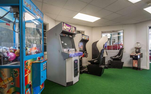 Comfort Suites Appleton Airport