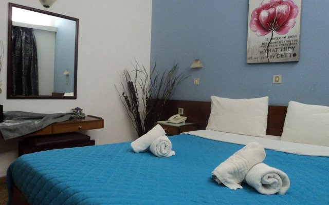 Pasiphae Hotel