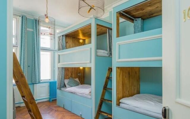 Mrs Potts Hostel