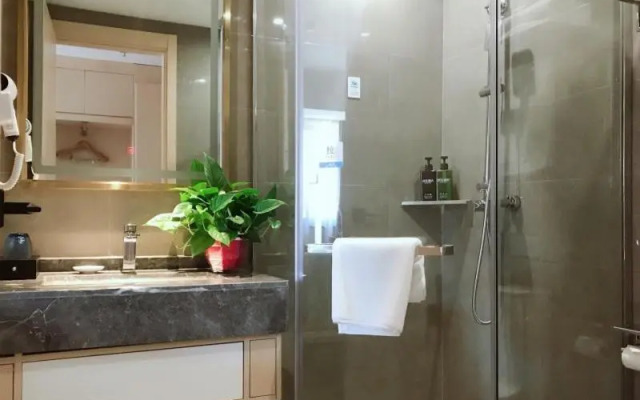 VX Hefei Lianhua Road Hotel