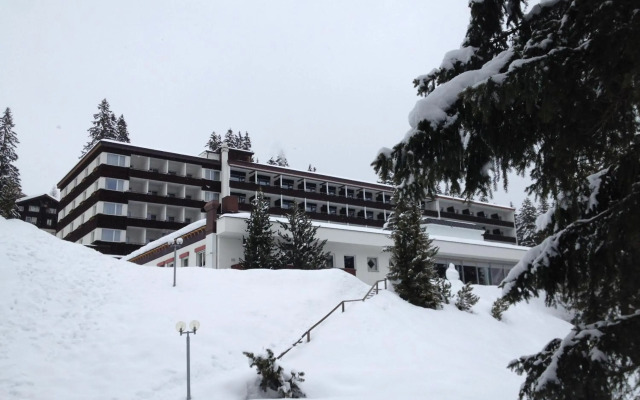 Arosa Alpine Club - Adults Only