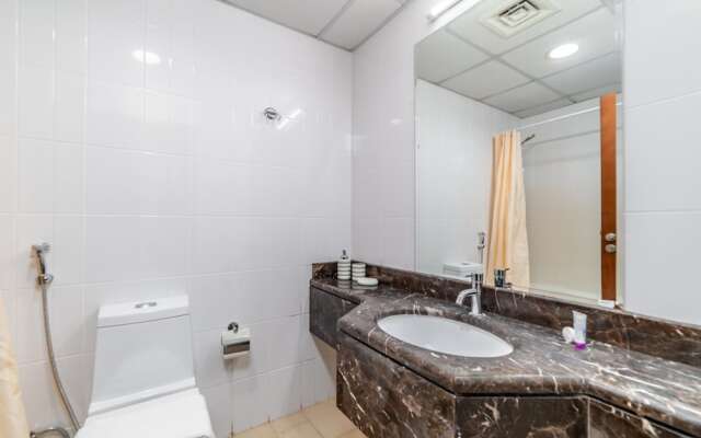 Vacation bay Burj Al Noujum Tower