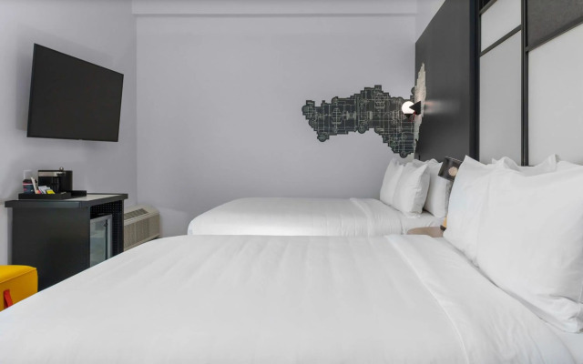 Aloft Orlando Lake Buena Vista