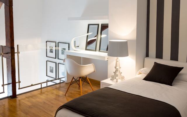 Balmes - Ático Con Piscina Privada En Barcelona