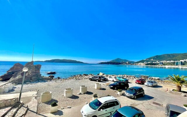 Seaview Apartments Rafailovici