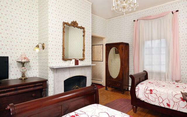 The old Court bed and Breakfast