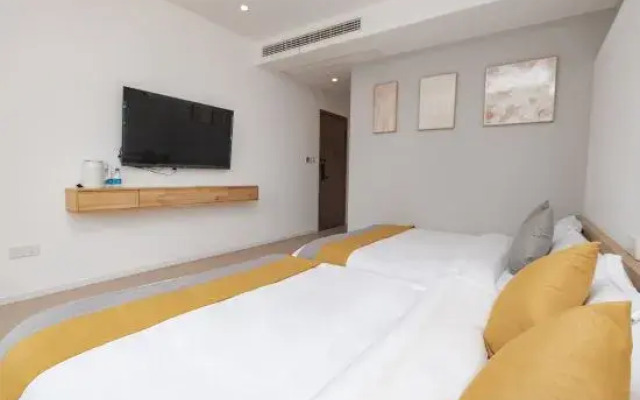 Shanyu Zizai B&B