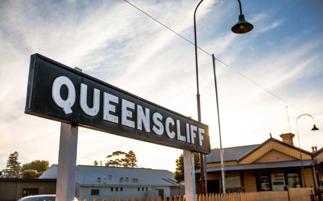 Point Lonsdale Holiday Apartments - Adults only