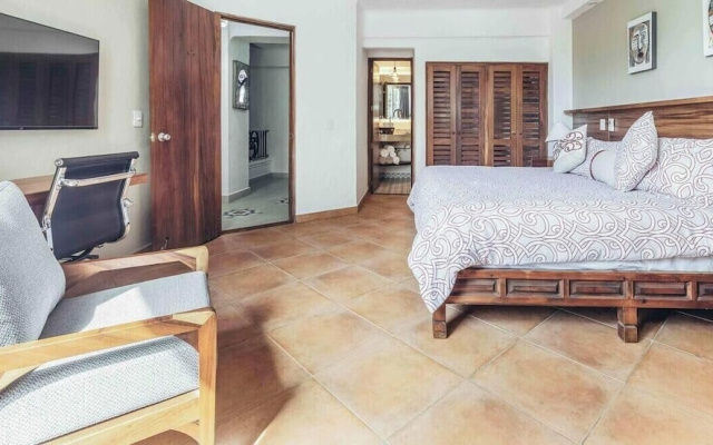 Ocean View 2Br Condo-balcony-beach-pool - 214