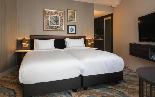 Haven Hotel Rotterdam, Curio Collection by Hilton