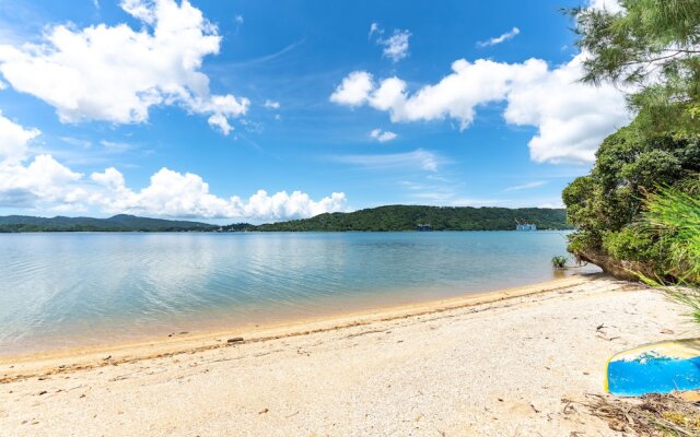 Lara Court Seaside Yagaji