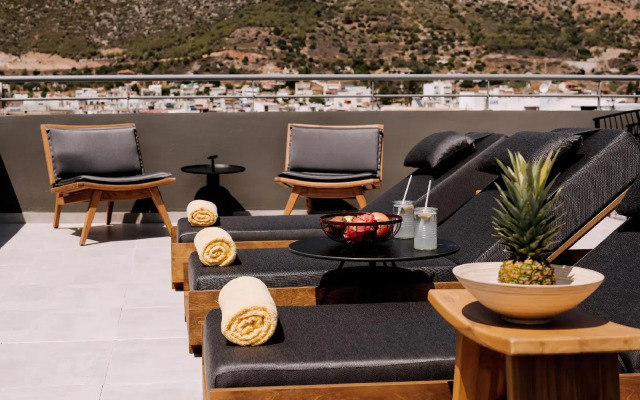 Kontis Hotel