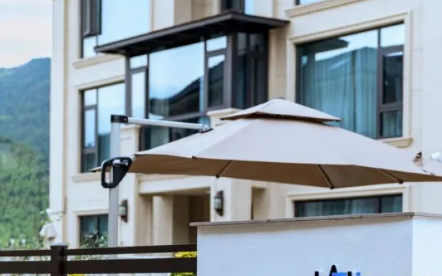 Anji Mountain Stream · Autumn Mountain View Swimming Pool Vacation Boutique Stay – Exterior – Hangzhou