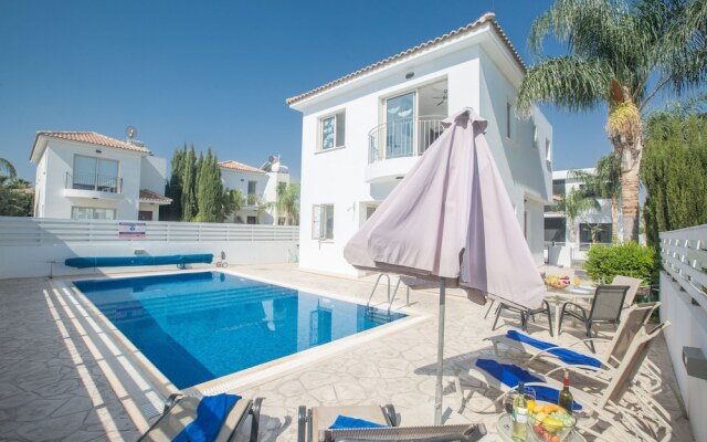 "villa Megan,modern 3bdr Villa,close To The Beach"