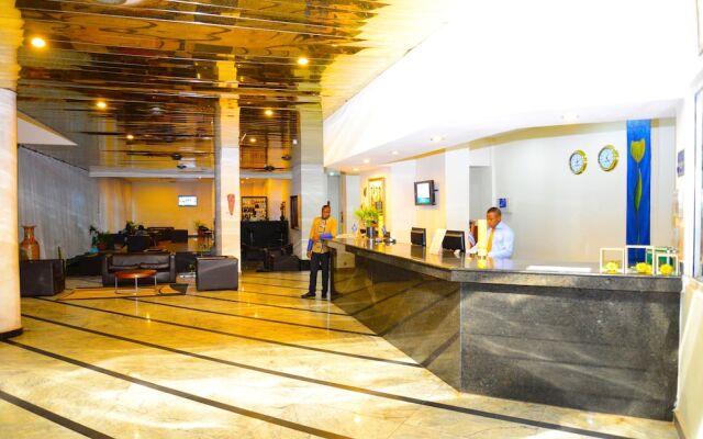 Golden Royale Hotel