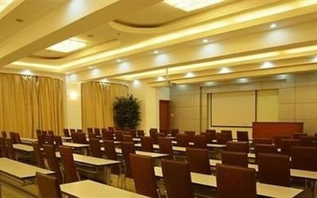 Zhengzhou Hua Chen Business Hotel