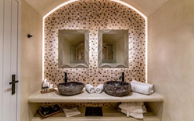 Marvarit Suites