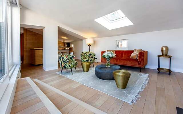 La Maison Du Clocher