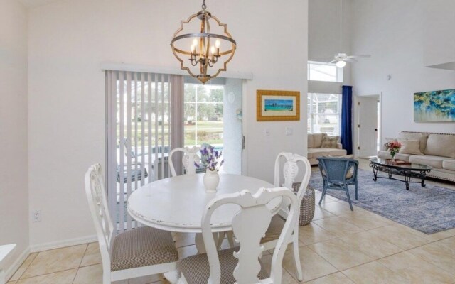 Family Dream 5 Bedroom Home by RedAwning