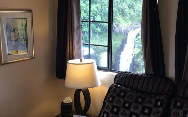 The Inn at Kulaniapia Falls