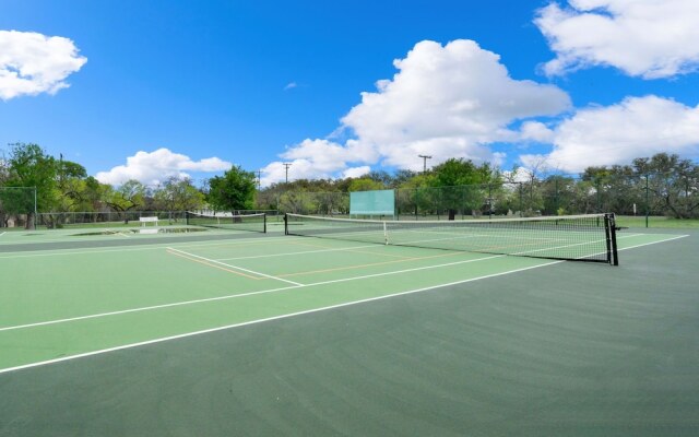 Pet-friendly Oasis in Gated Community!