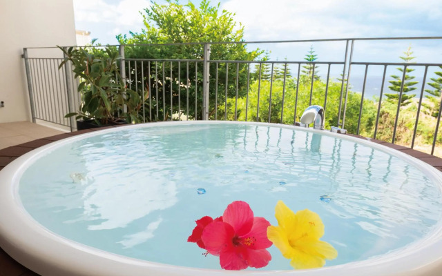 Condominium T-Room