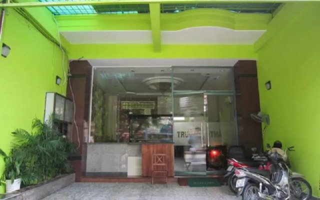 Truong Thang Hotel
