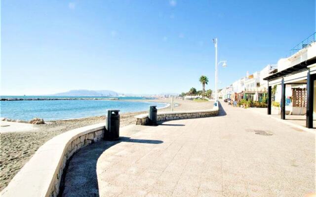 Holiday Beach Apartments Veronica