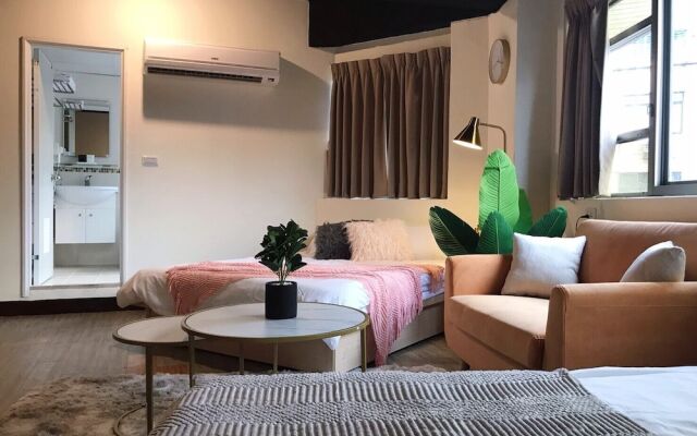 Ha Ha Cat Home Ximending