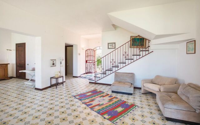 Villa Safo