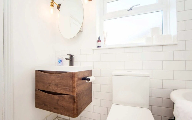 Modern and Chic 2 Bedroom in Bristol