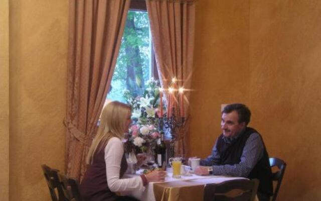 Zajazd Zamkowy - Schloßgasthof