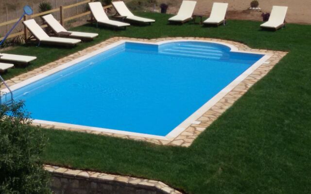 Elli Beach Apartments and Studios