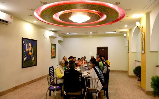 Hotel Hari Bhawan Palace