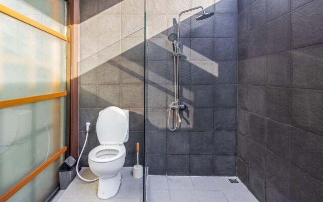 Finns Beach Villa Canggu