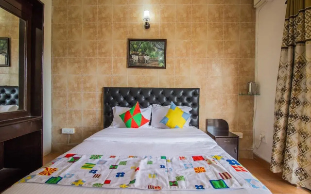 OYO 13014 Home Scenic View Studio Dona Paula Beach